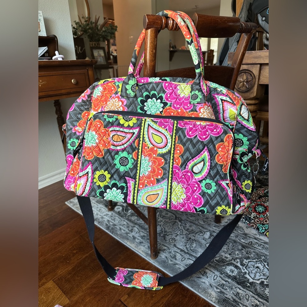 Vera Bradley Ziggy Zinnia Weekender